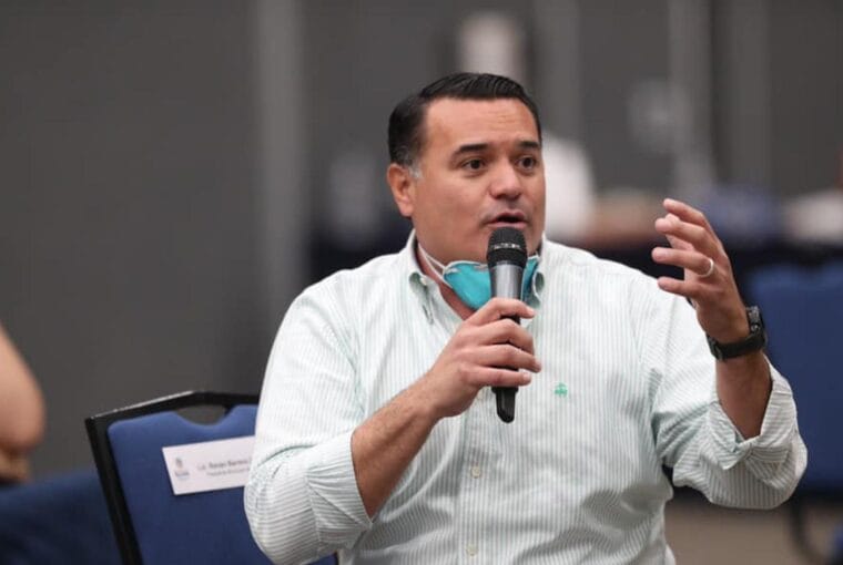 renán barrera concha
