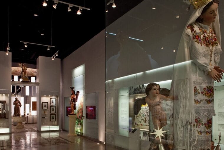 GRAN MUSEO DEL MUNDO MAYA