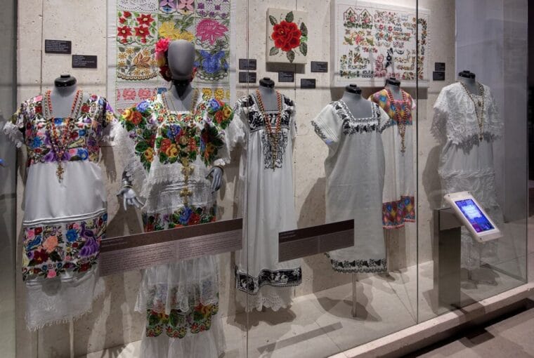 GRAN MUSEO DEL MUNDO MAYA