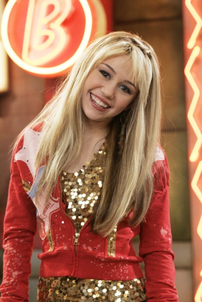 Miley Cyrus le dio cara a la estrella del pop Hannah Montana. 