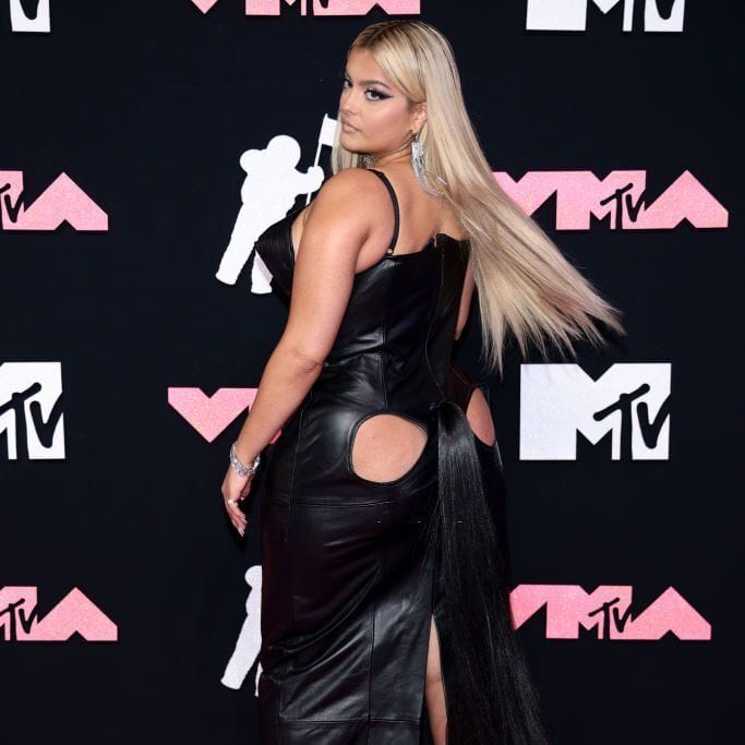 Los peores looks de la alfombra rosa de los MTV Video Music Awards 2023. 