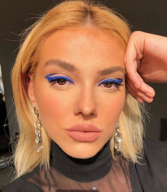 azul