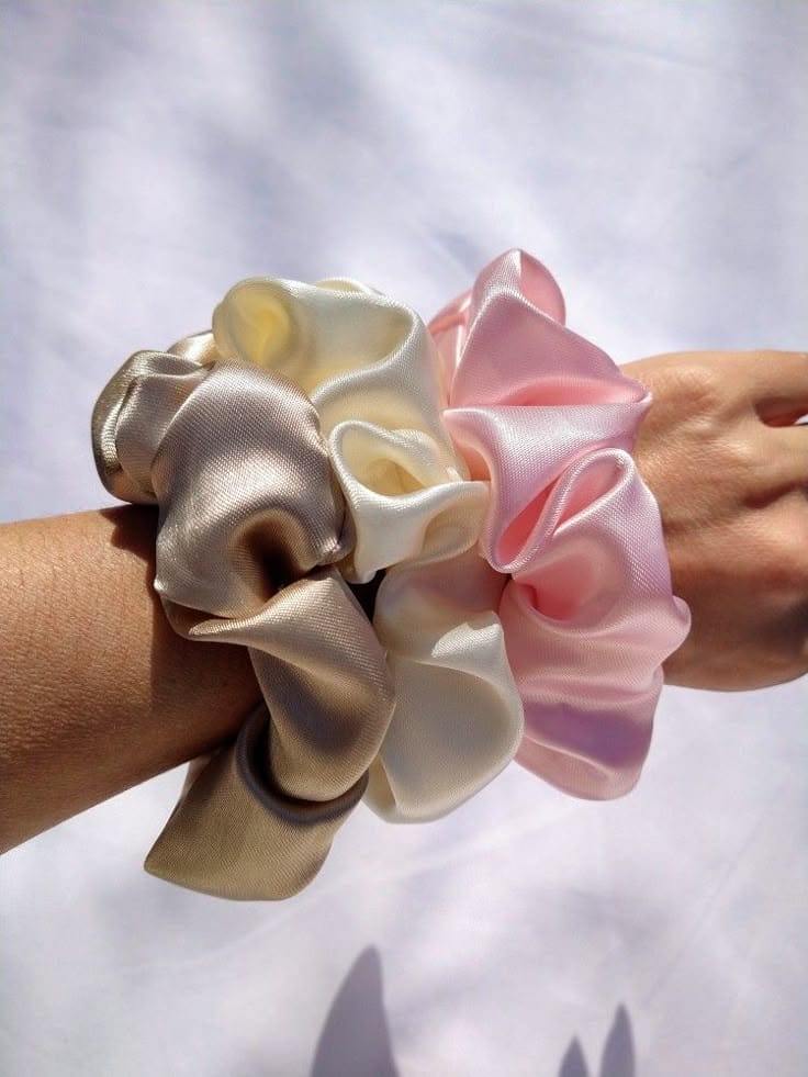 Scrunchies de seda